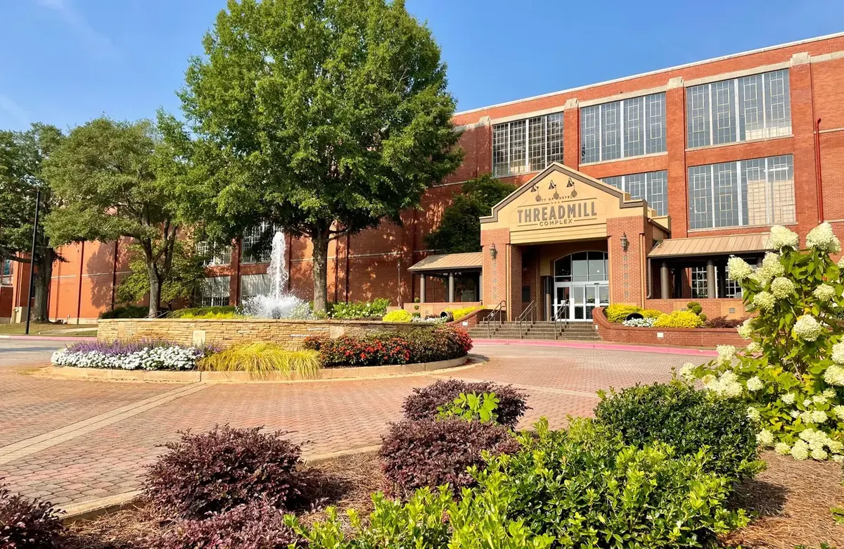 Threadmill complex in Austell