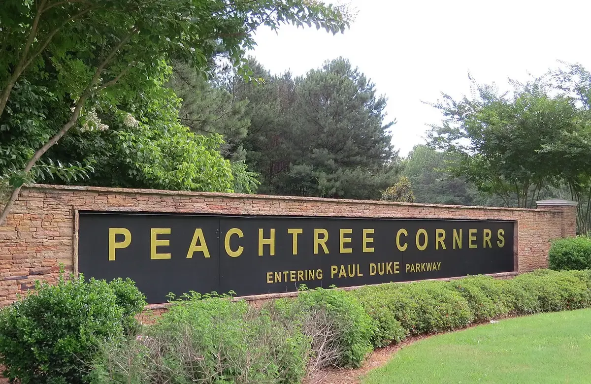 Gateway to Peachtree Corners